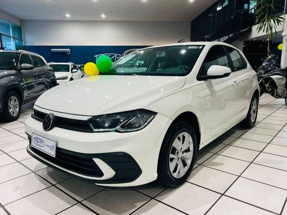 VOLKSWAGEN POLO 1.0 MPI MANUAL VOLKSWAGEN POLO 1.0 MPI MANUAL